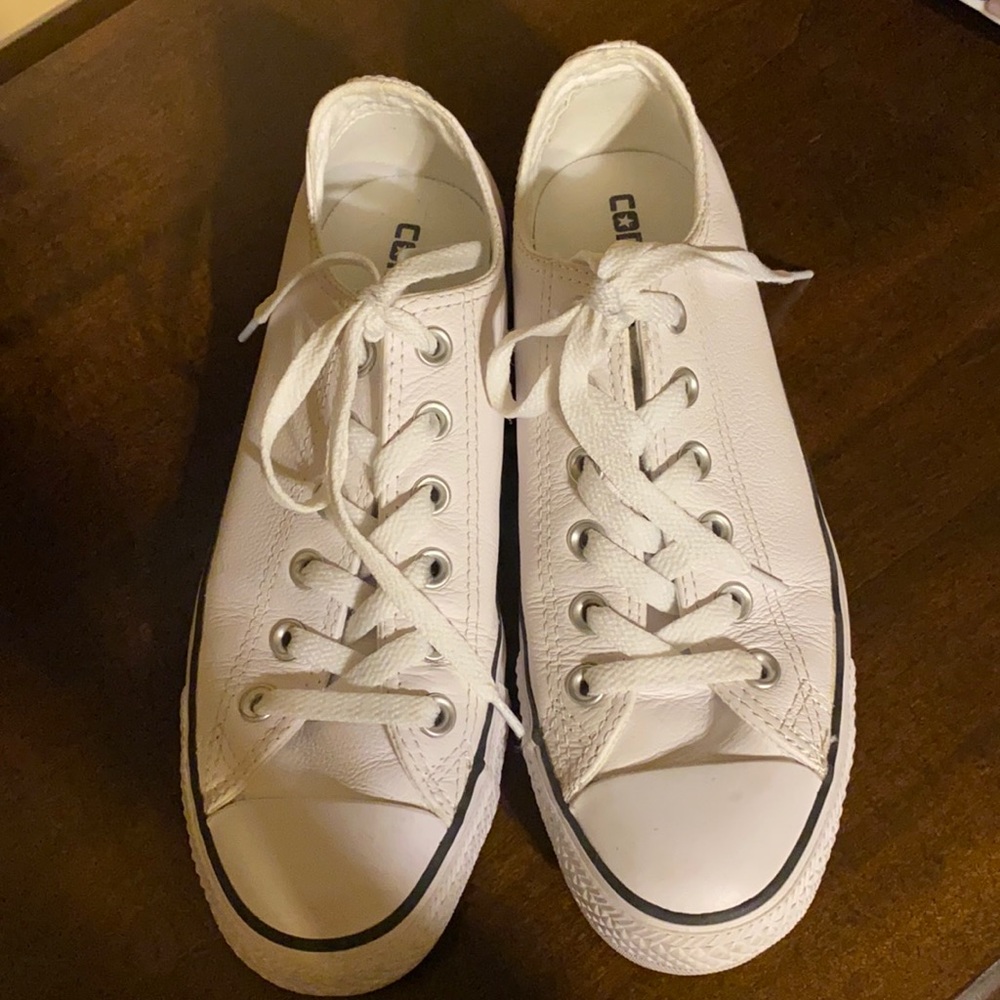 Converse Chuck Taylor All Star Lo Leather Sneaker
